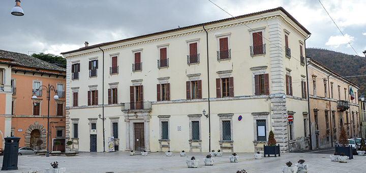 Palazzo Maoli e Palazzo Caroselli